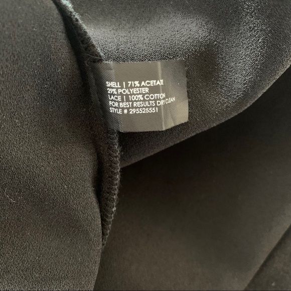 Club Monaco Staple Black Crochet Knit V Neck Short Sleeve Blouse Size Xtra Small - Picture 5 of 5